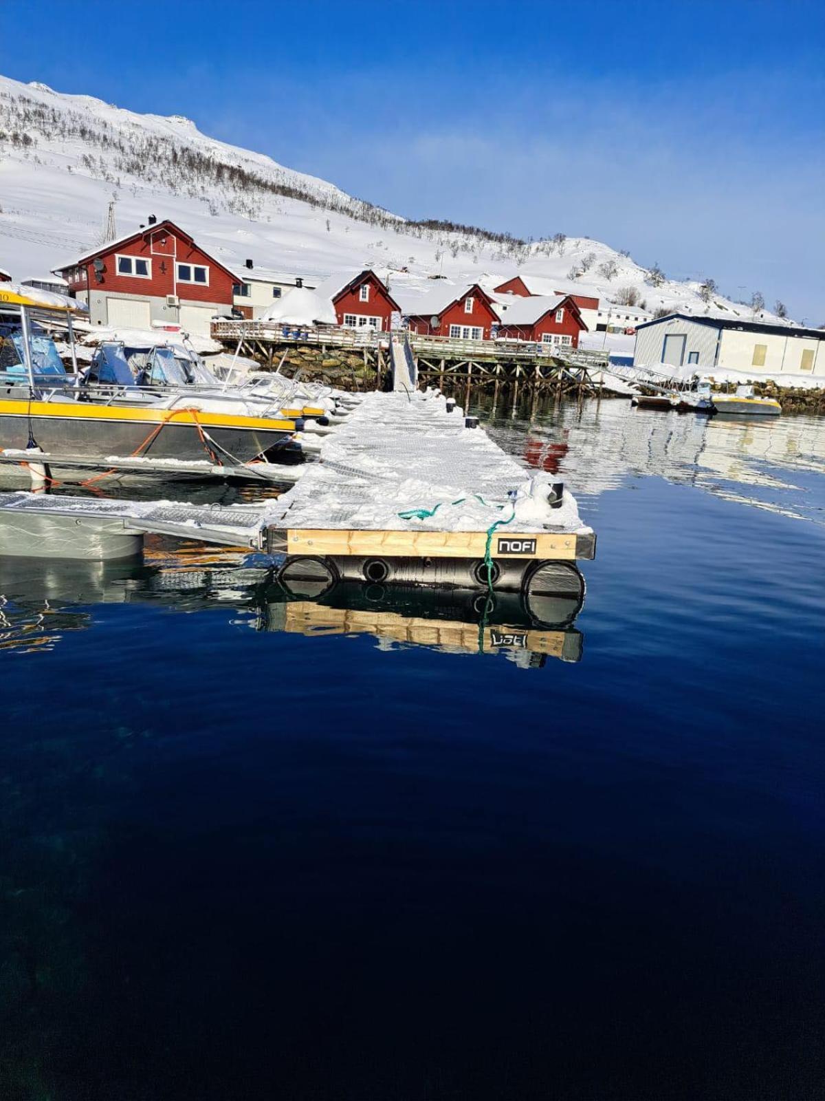 Ferienwohnung Maribell Sjobuer As Tromsø Exterior foto